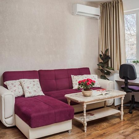 Lucky 7 - Comfort,Clean ,Cosy Apartment Русе Екстериор снимка